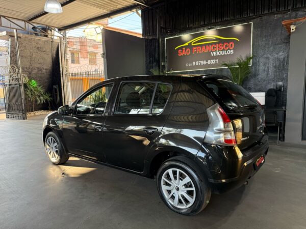 SANDERO 2014