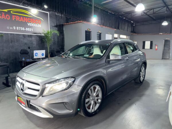 MERCEDES-BENZ GL200 2015