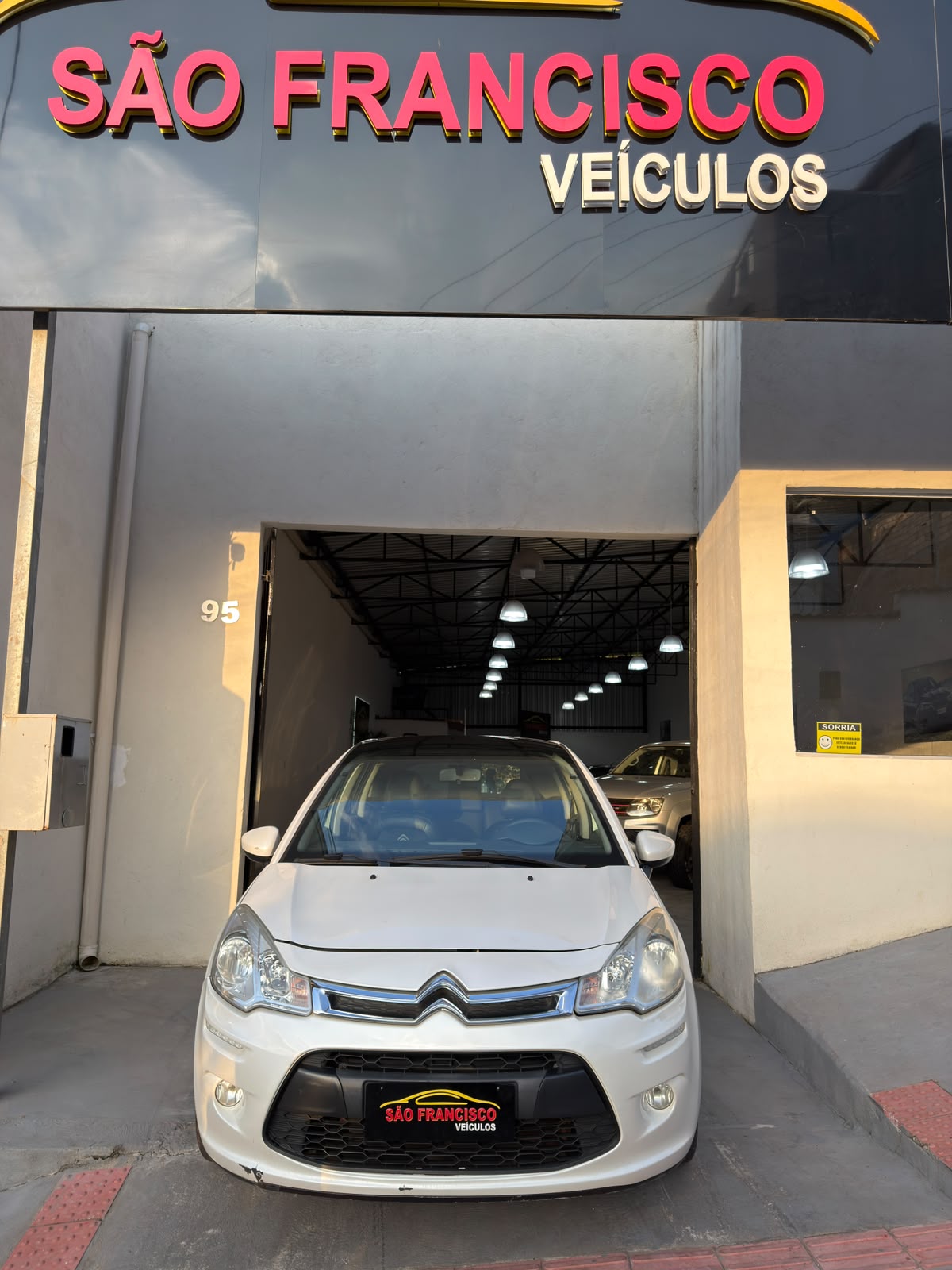 CITROEN C3 TENDANCE - Imagem 3