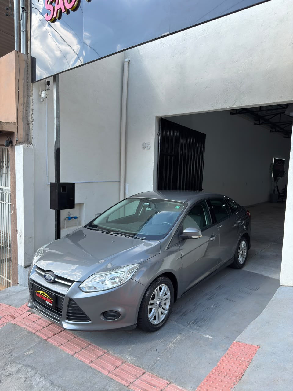 FORD FOCUS 2015 - Imagem 4
